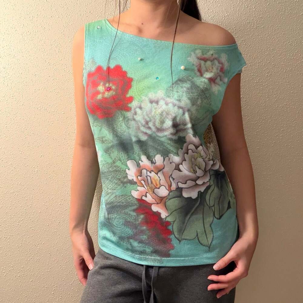 Ivory Floral Print Boat Neck Sleeveless Tank Top with Rhinestones and Pearl Acce